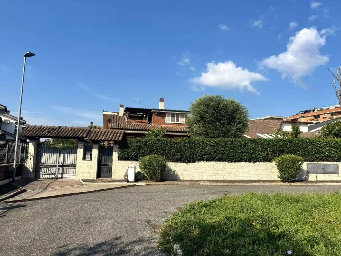 Villa unifamiliare via dei Monti Sirini, Colleverde, Guidonia Montecelio - foto 3