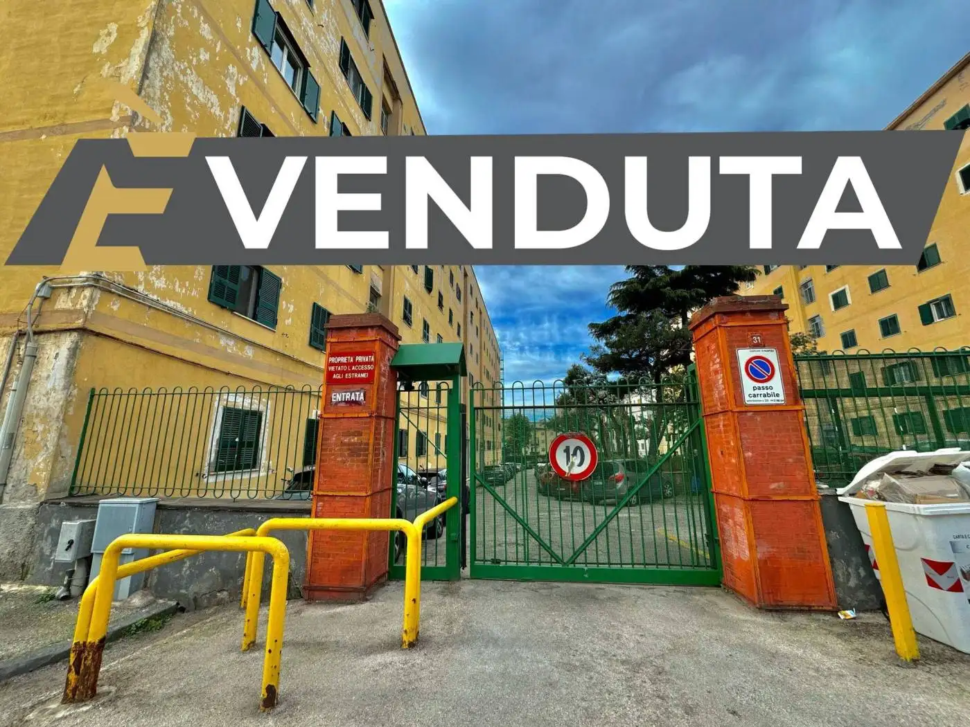 Appartamento in vendita a Napoli