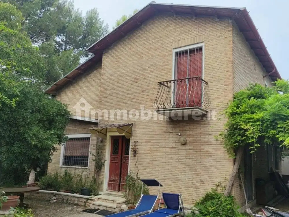 Villa in vendita a Ancona