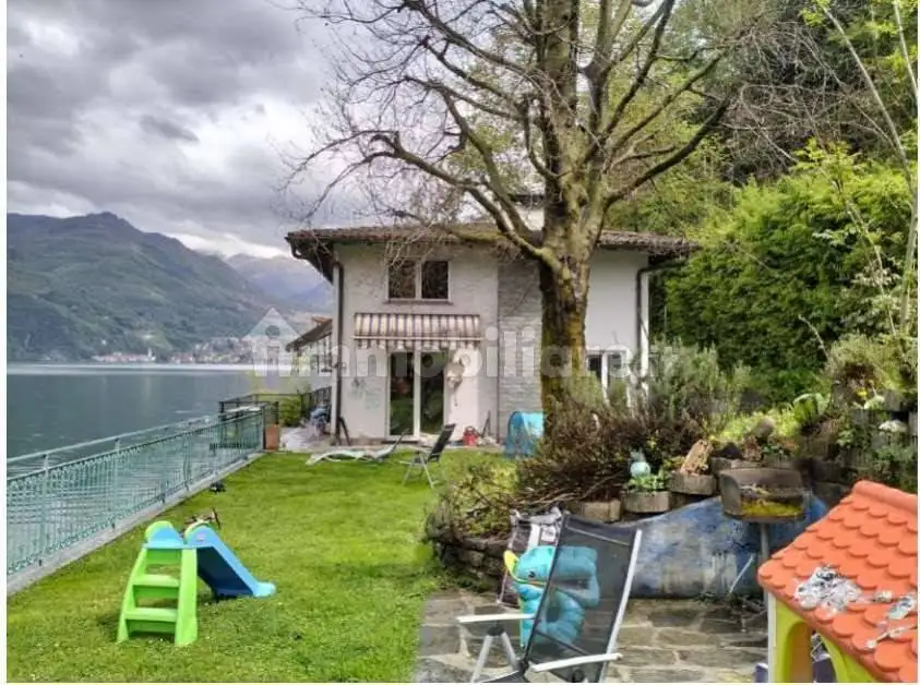 Villa in asta a Claino con Osteno