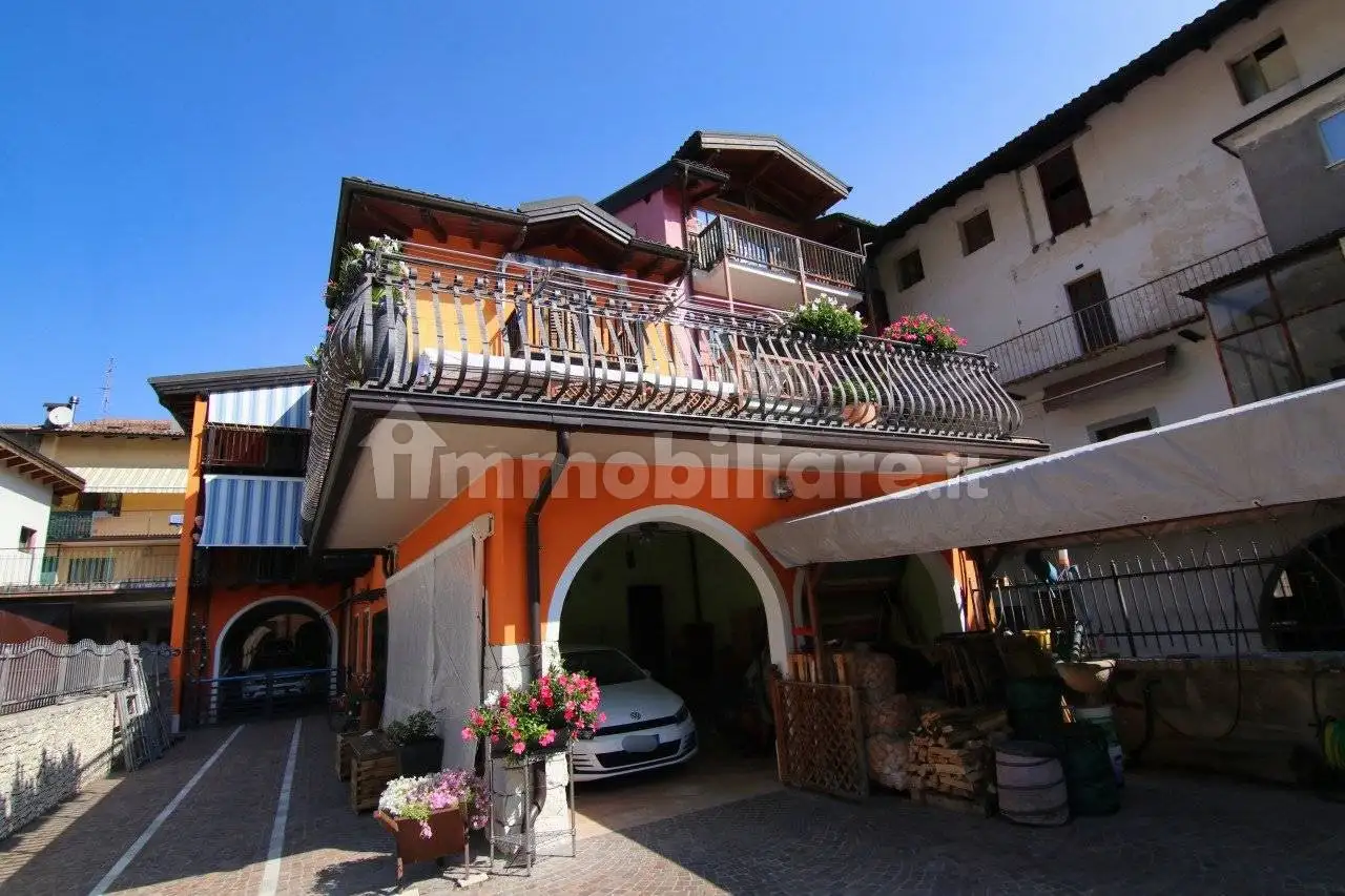 Appartamento via Canestrini 11, Chizzola, Ala - foto 2