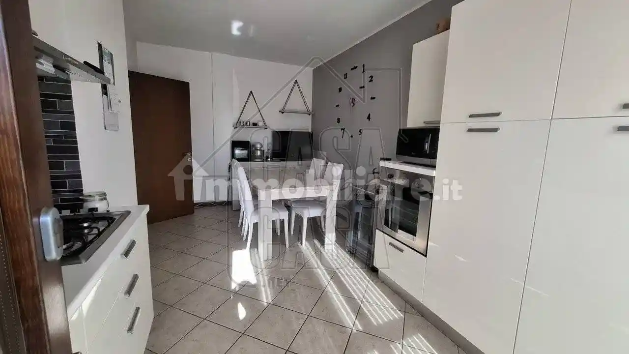 Trilocale via Amerigo Vespucci, Centro, Saccolongo - foto 4