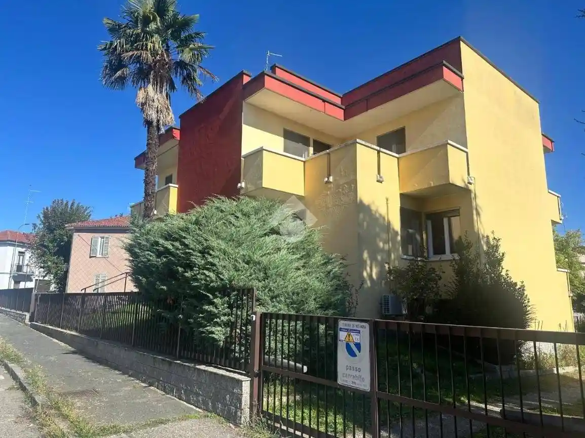 Villa bifamiliare via GIancarlo Maggi 23, Santa Rita, Novara - foto 2