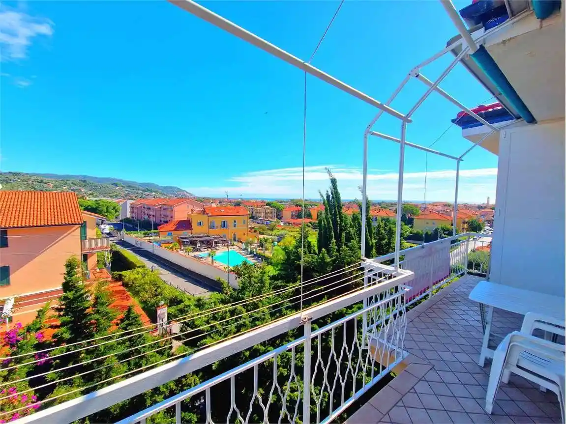 Appartamento in vendita a Diano Marina