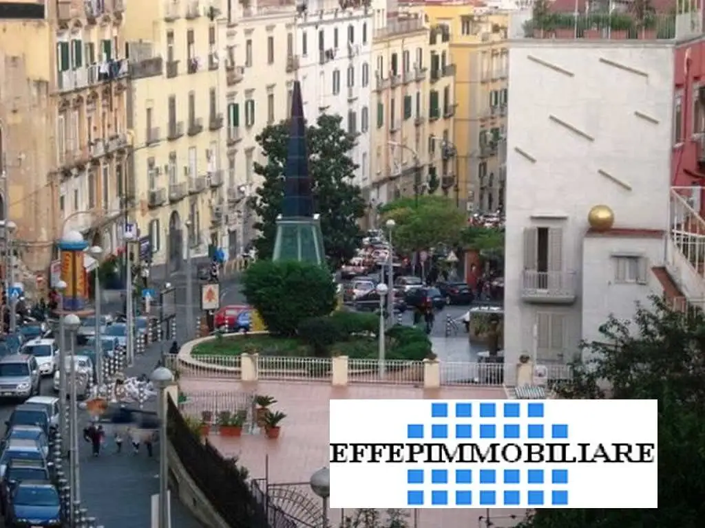 Appartamento in affitto a Napoli