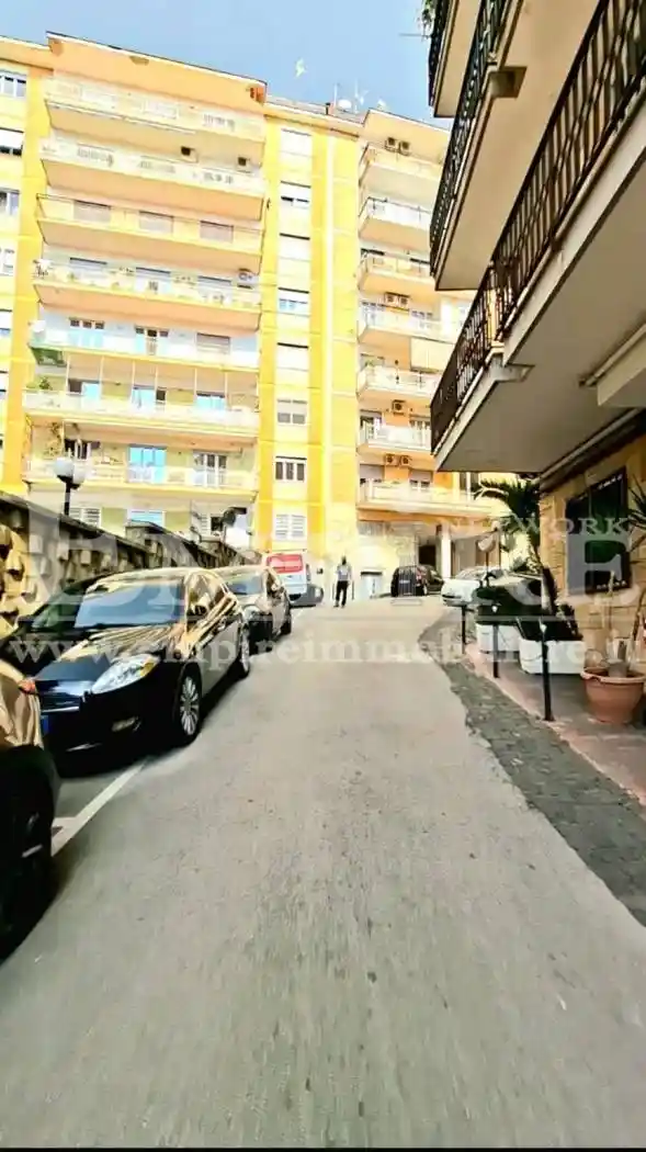 Appartamento via Domenico Fontana 194, Rione Alto, Napoli - foto 4