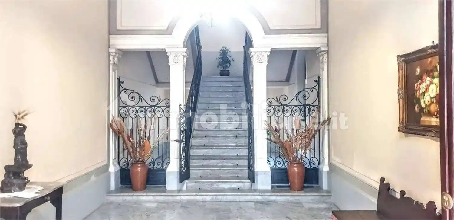 Palazzo - Edificio in vendita a Riposto