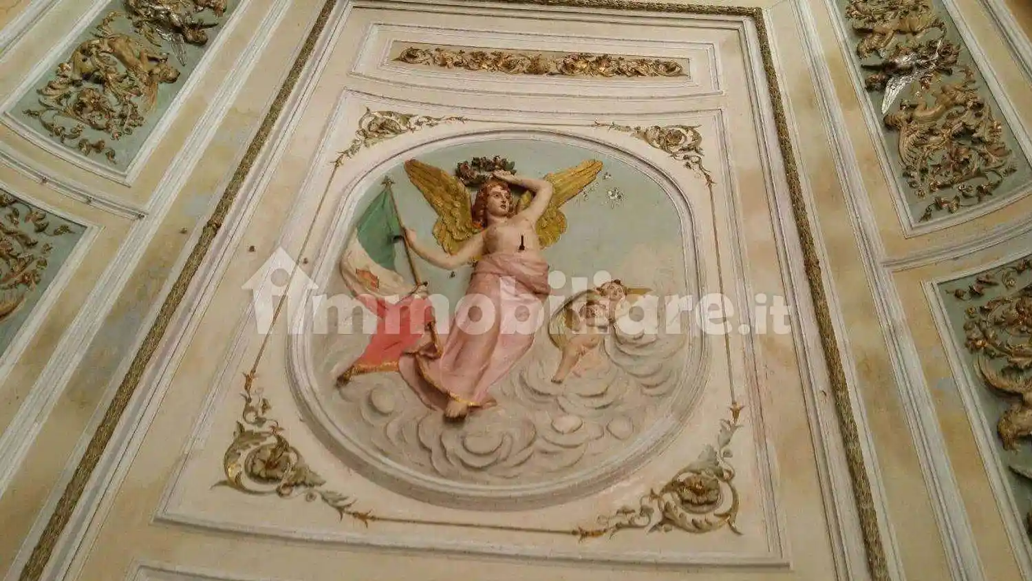 Palazzo - Edificio in vendita a Riposto