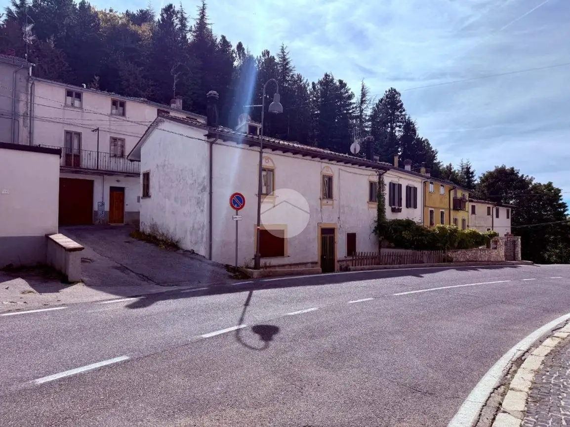 Casa indipendente in vendita a Ovindoli