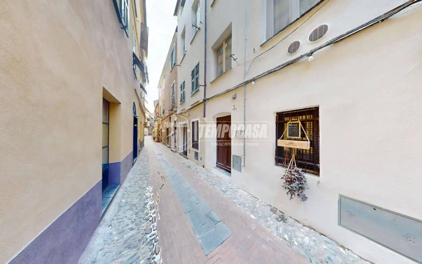 Appartamento in vendita a Albenga