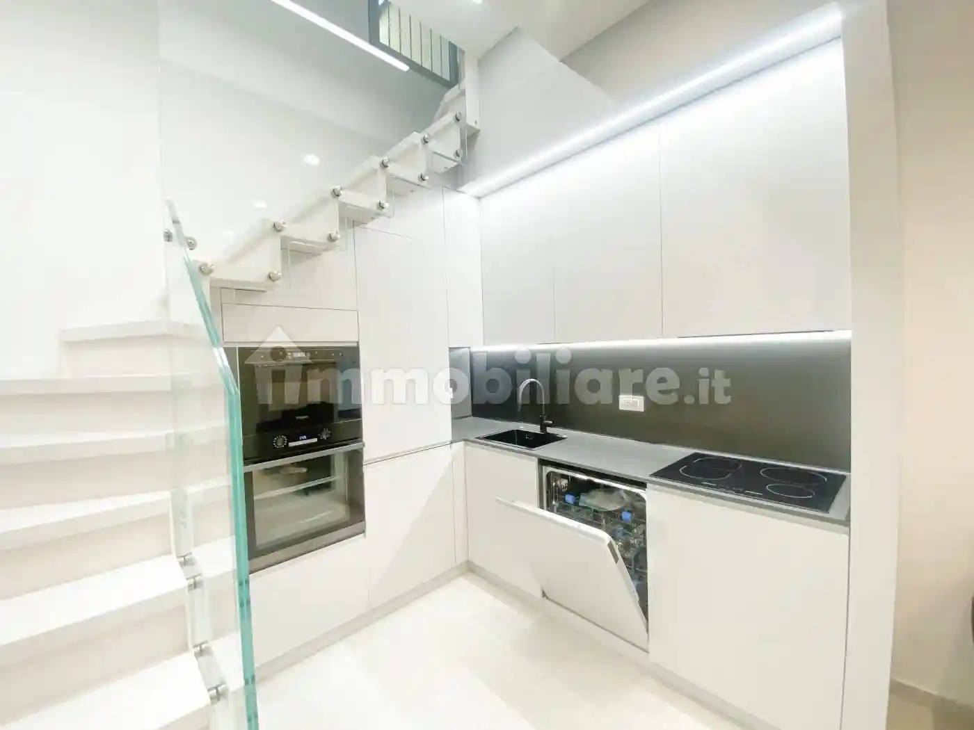 Trilocale via Giuseppe Meda 43, Pezzotti - Meda, Milano - foto 4