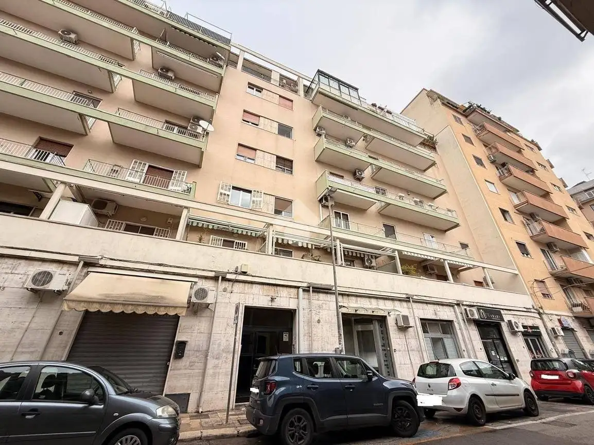 Appartamento in affitto a Bari