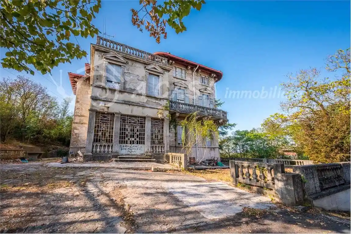 Villa in vendita a Fornovo di Taro