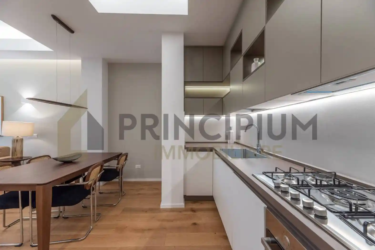 Quadrilocale via Cornelio Nepote 16, Medaglie d'Oro, Roma - foto 5