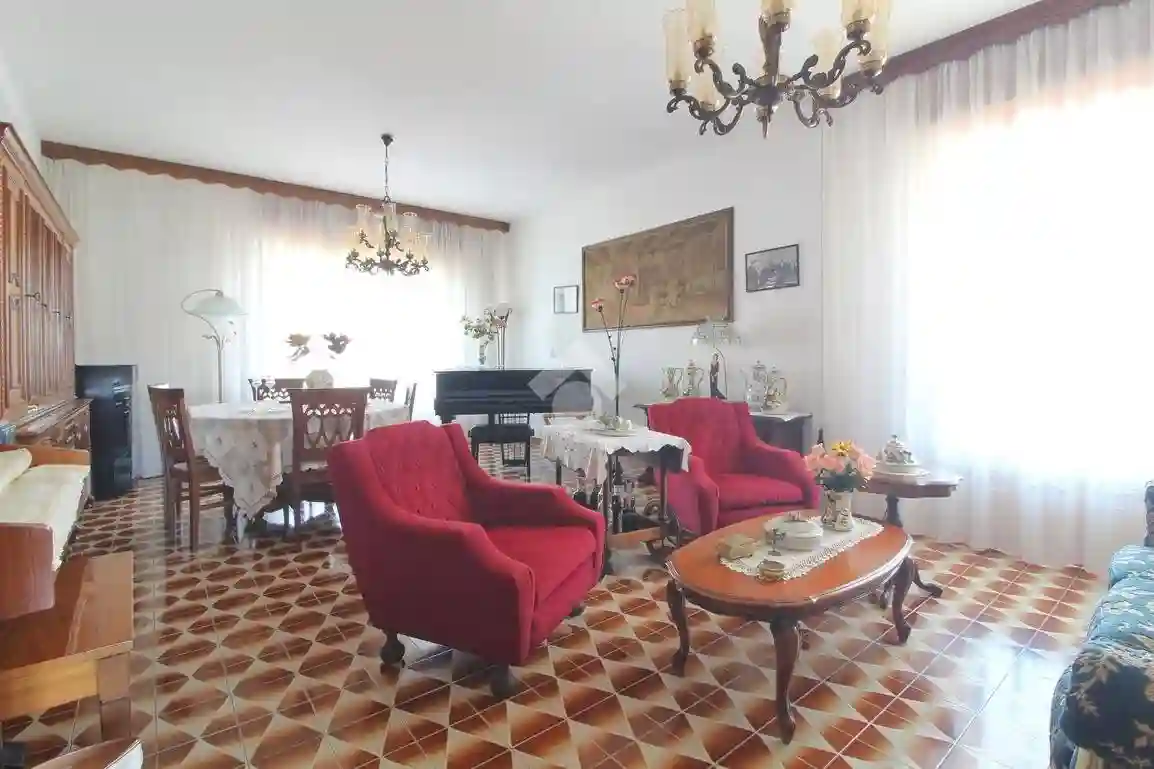 Quadrilocale via Fonte San Flaviano 9, Centro, Giulianova - foto 4