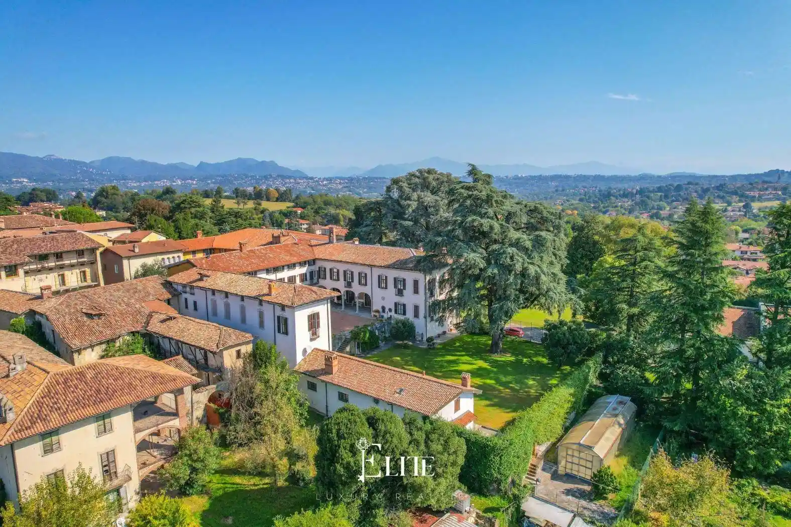 Villa unifamiliare via Fiume 14C, Centro, Daverio - foto 2