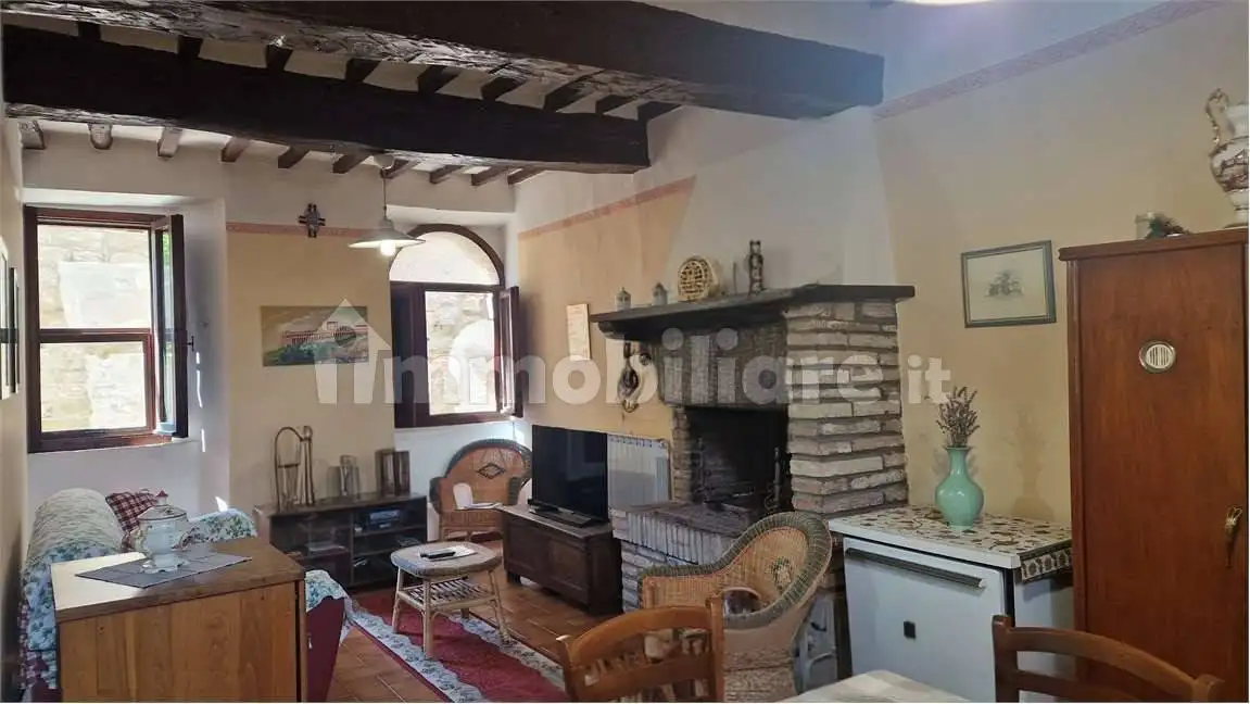 Casa indipendente in vendita a Monte Castello di Vibio
