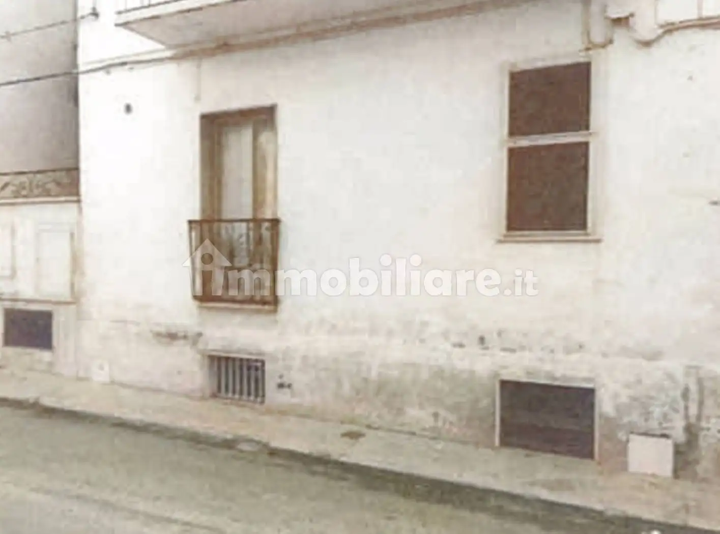 Appartamento in asta a Mattinata