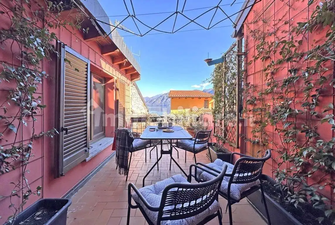 Appartamento in vendita a Argegno