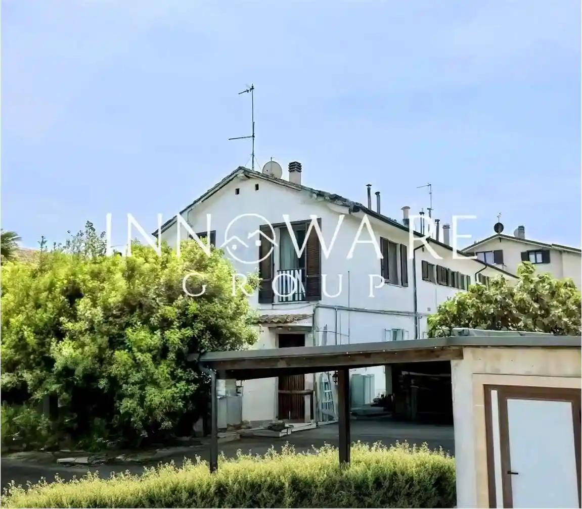 Appartamento in vendita a Falconara Marittima