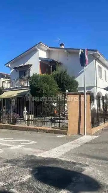 Villa in vendita a Bereguardo