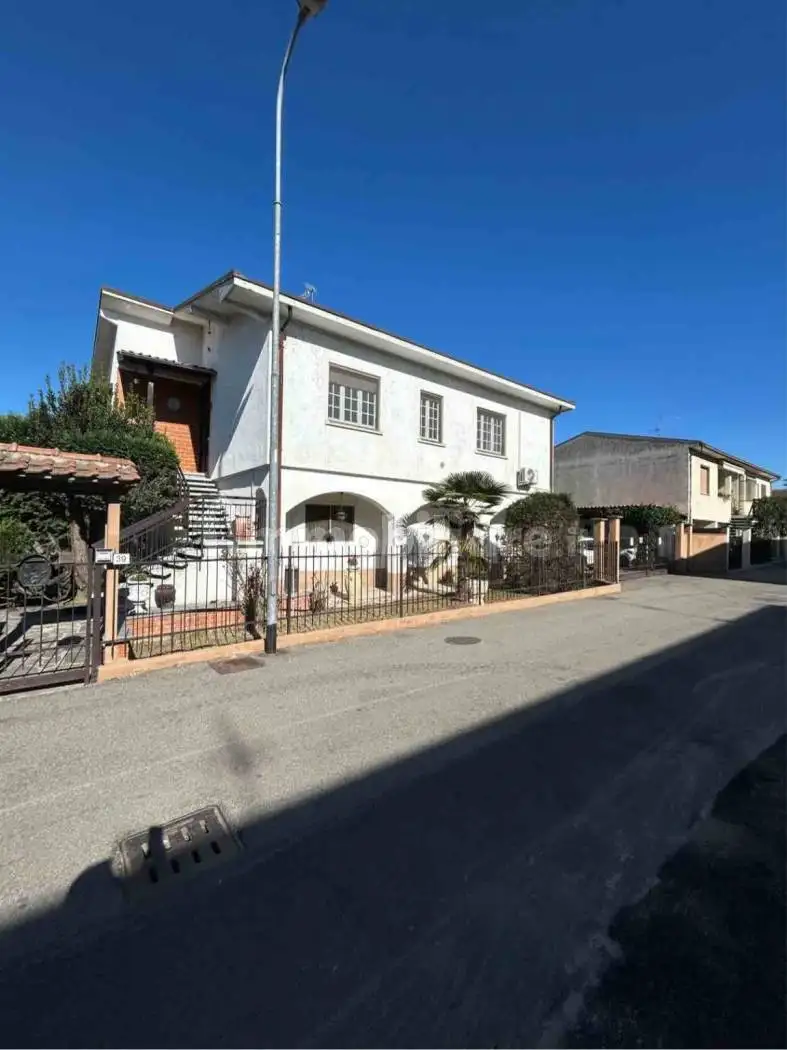 Villa unifamiliare via Sant'Antonio, Centro, Bereguardo - foto 2