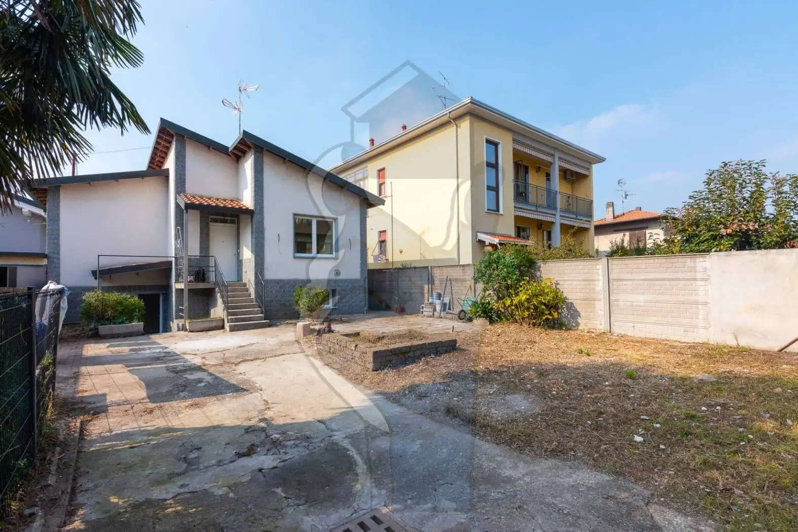 Villa in vendita a Busto Arsizio