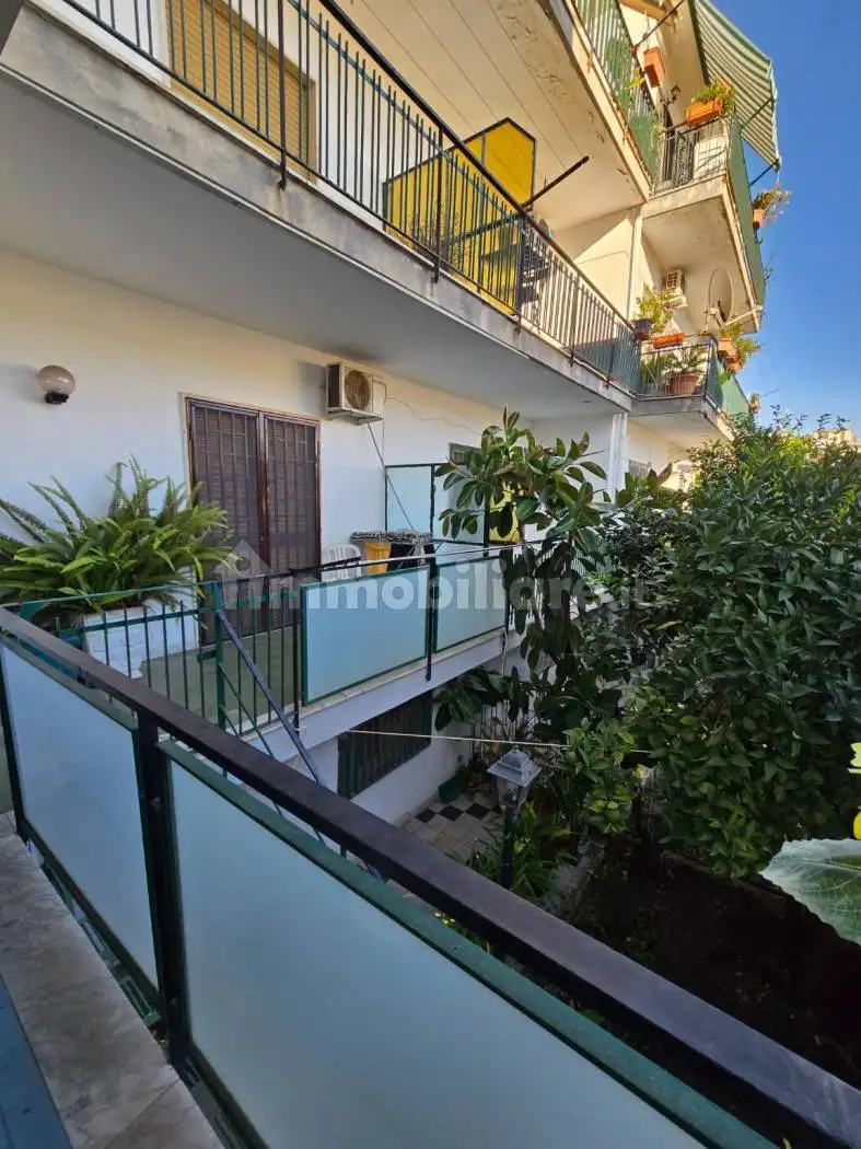 Appartamento in affitto a Pozzuoli