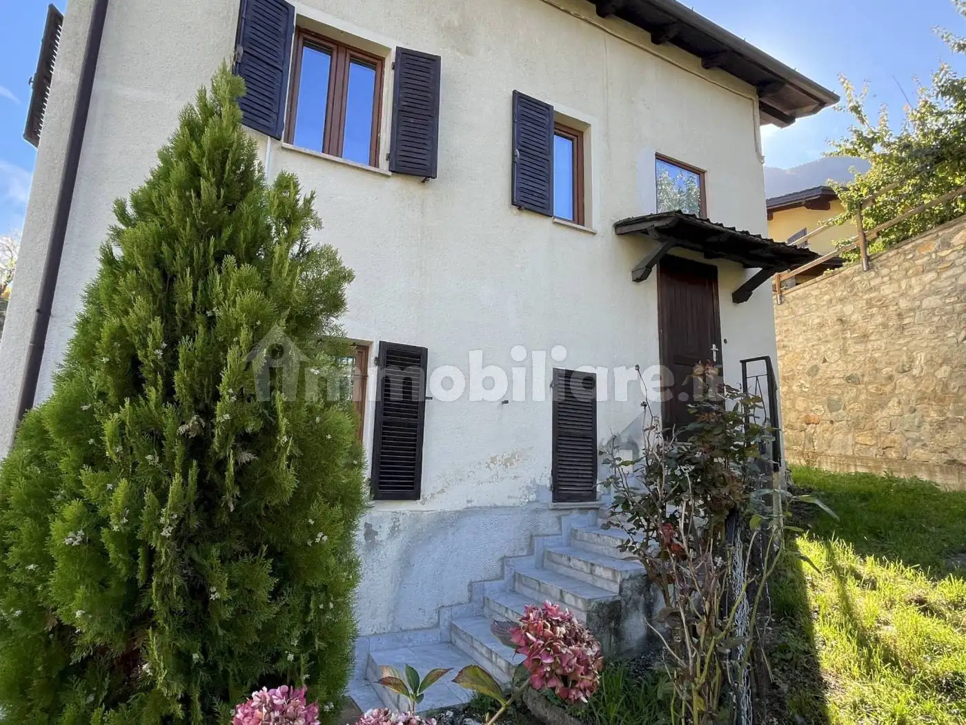 Terratetto unifamiliare frazione Capoluogo, 188, Centro, Charvensod - foto 5