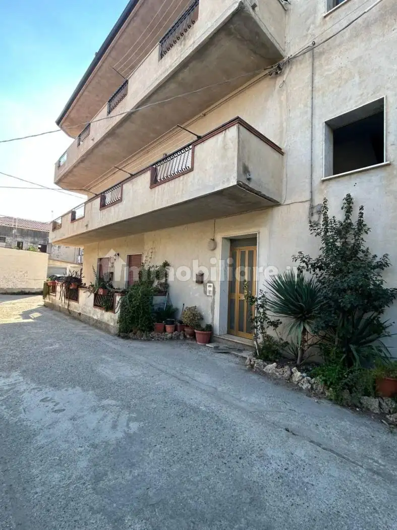 Appartamento in vendita a Caulonia