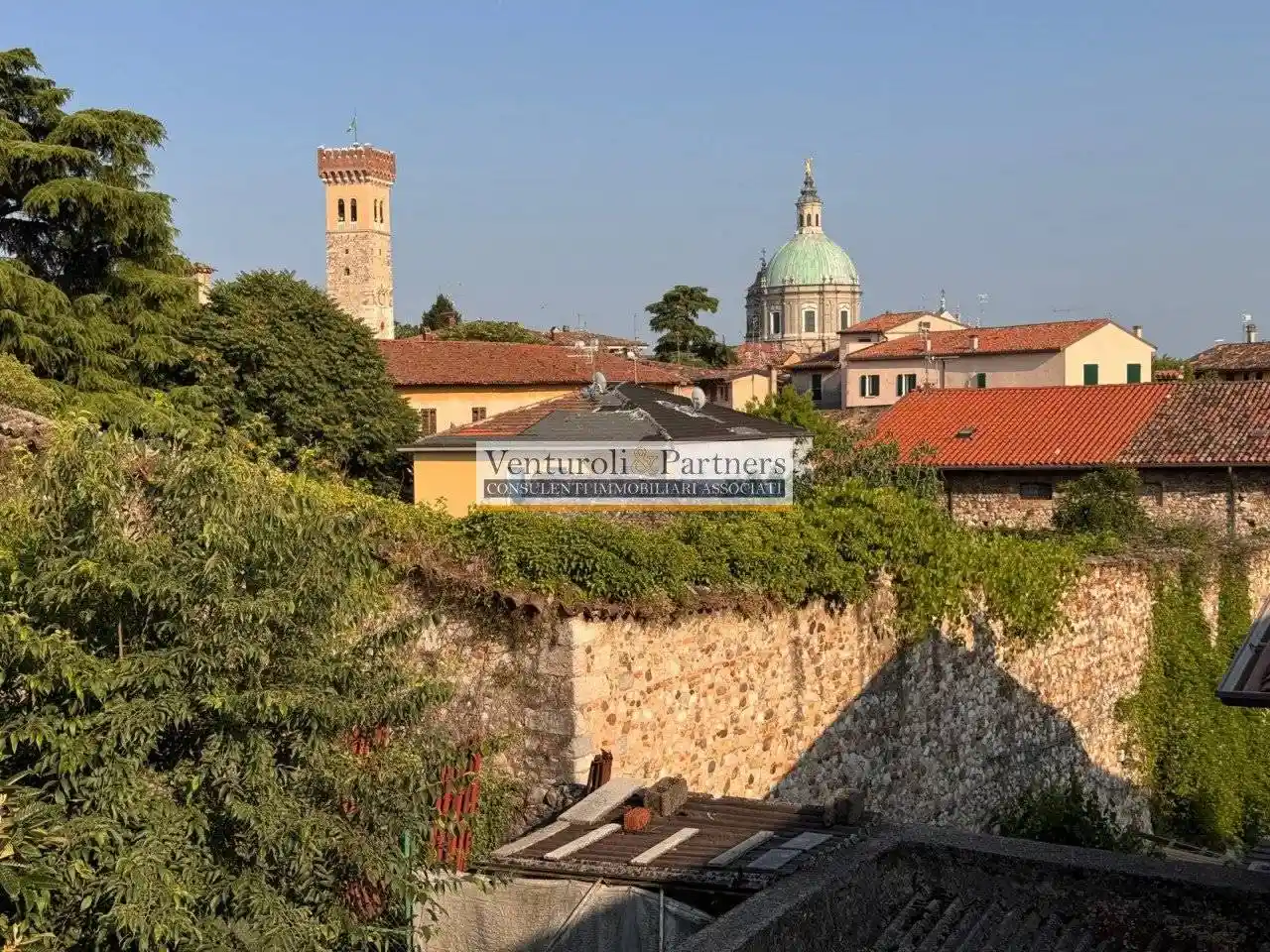 Rustico - Casale in vendita a Lonato del Garda