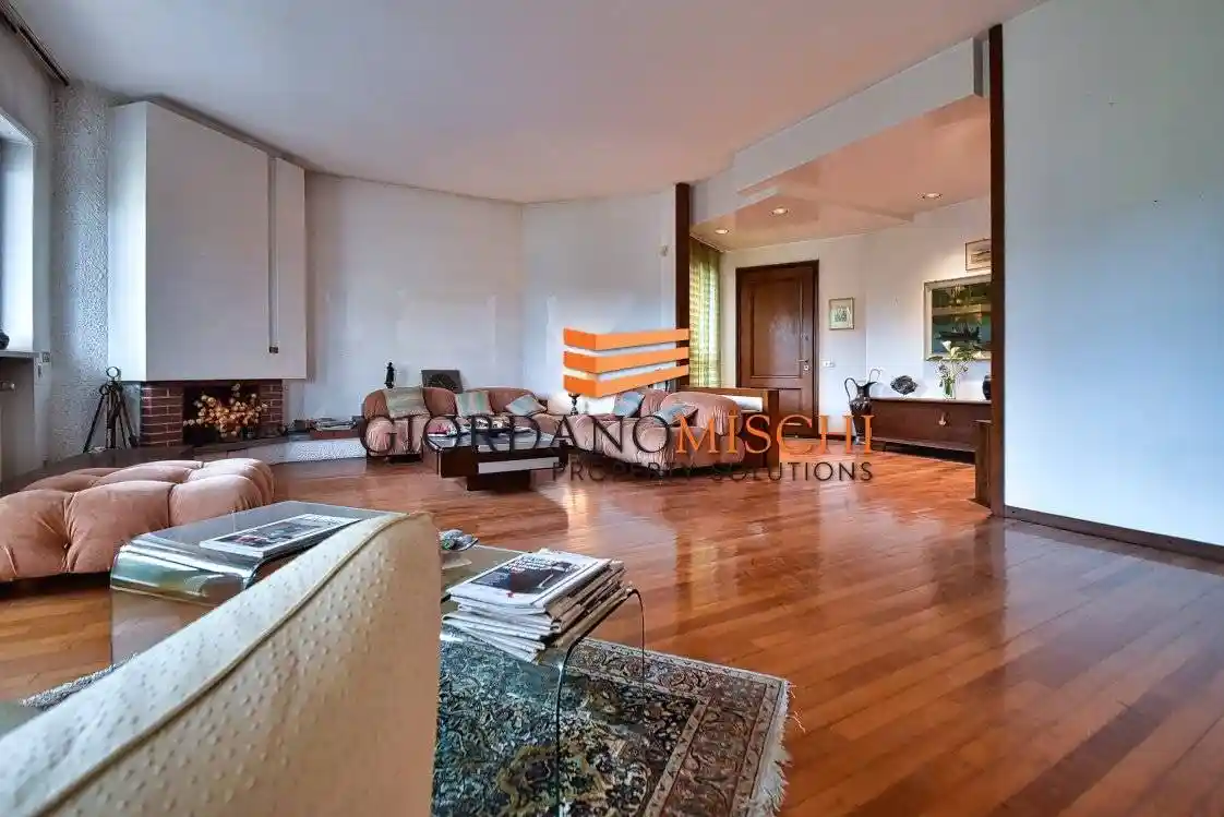 Appartamento in vendita a Vedano al Lambro