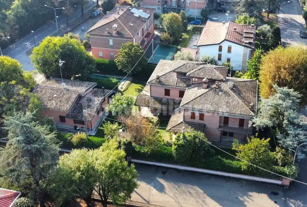 Villa in vendita a Cadelbosco di Sopra