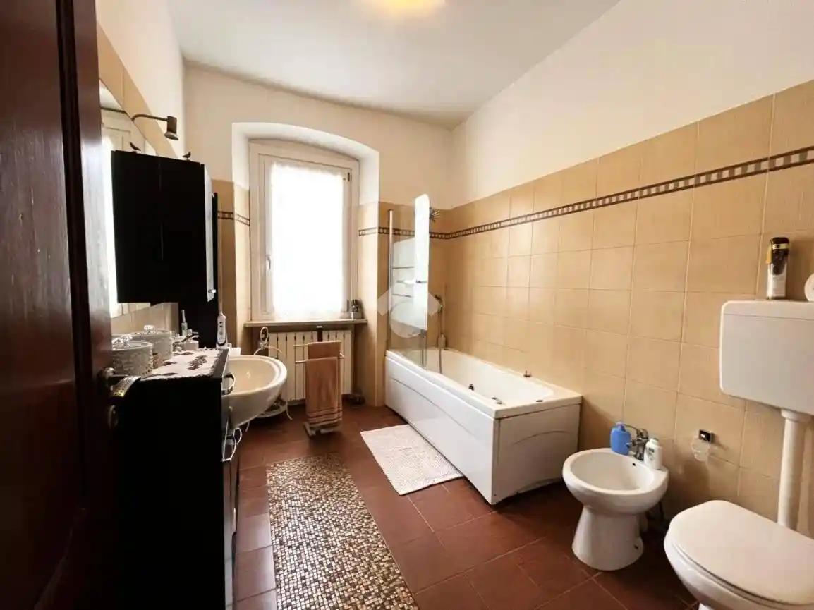 Trilocale via Enea Sacconaghi 23, Comerio - foto 5