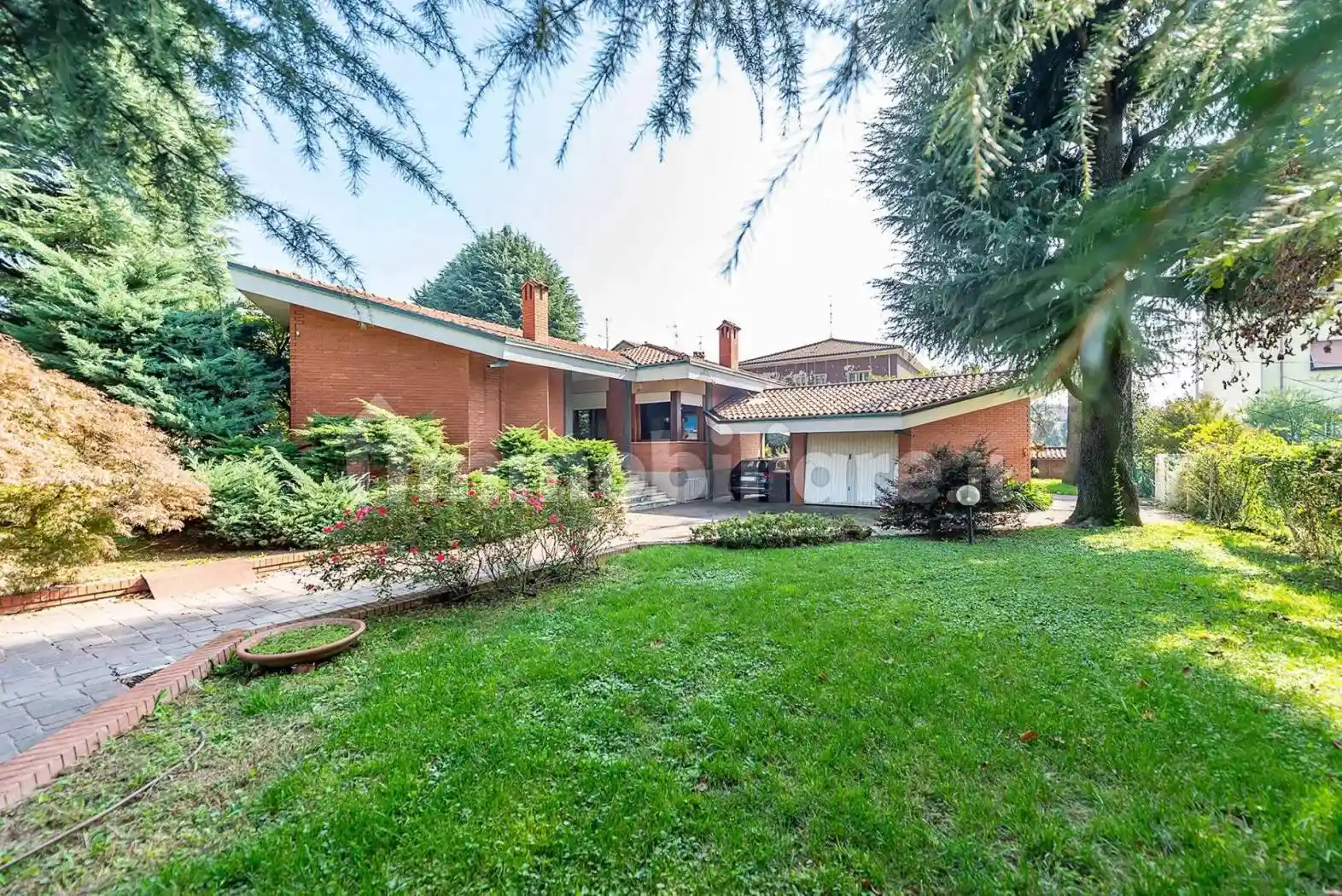 Villa in vendita a Lainate