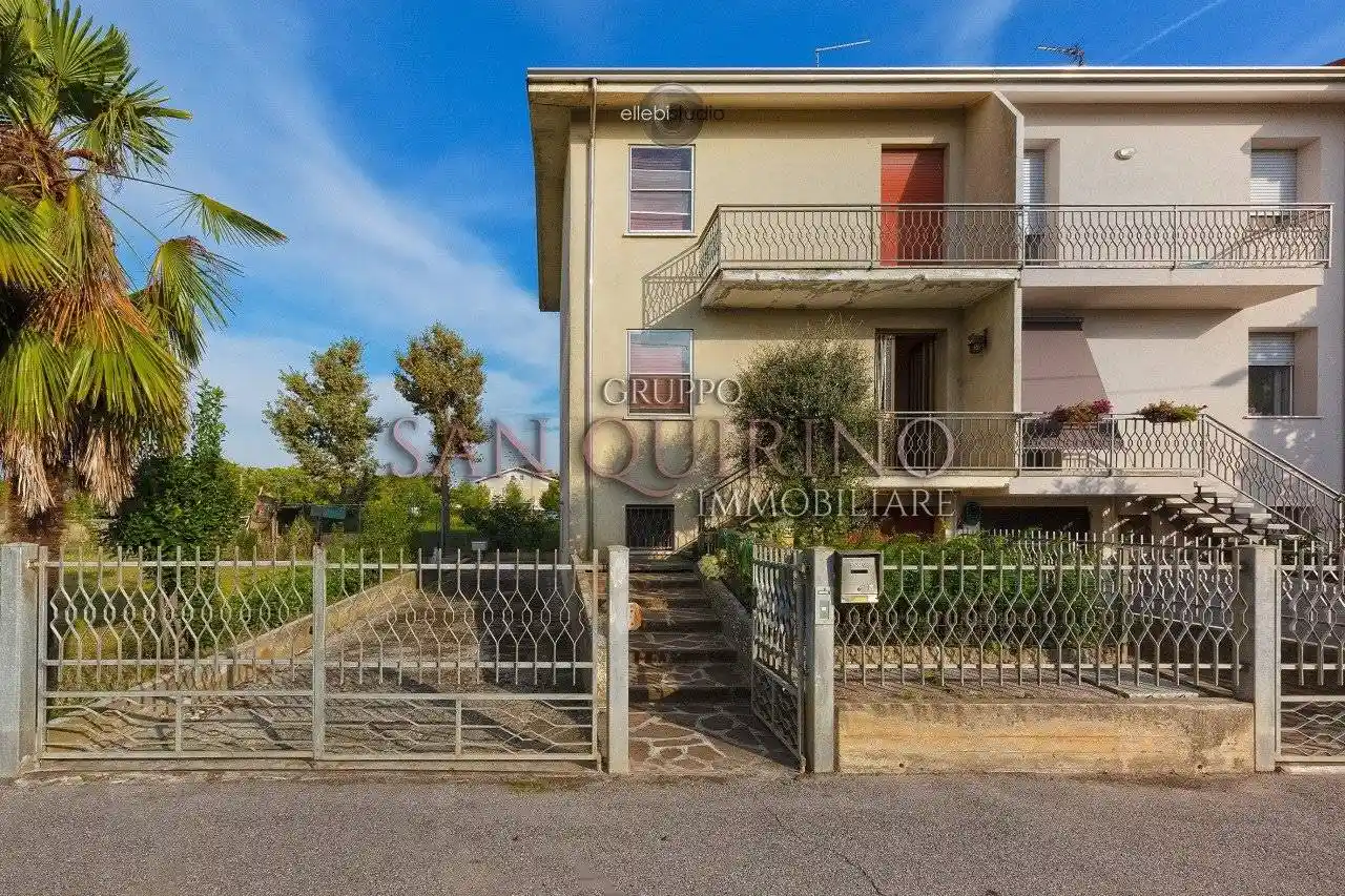 Villetta a schiera in vendita a Mirandola