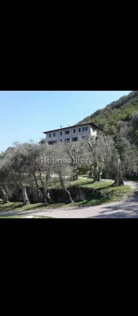 Rustico - Casale in vendita a Malcesine