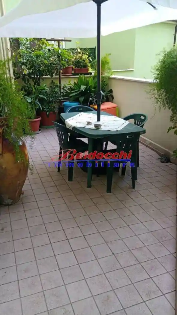 Appartamento buono stato, primo piano, Centro Storico, Fano - foto 2