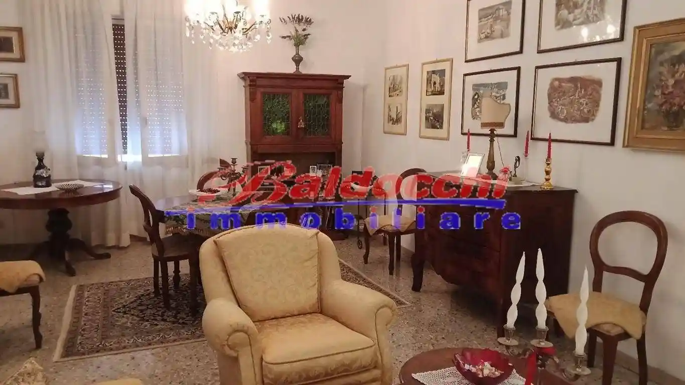 Appartamento buono stato, primo piano, Centro Storico, Fano - foto 5