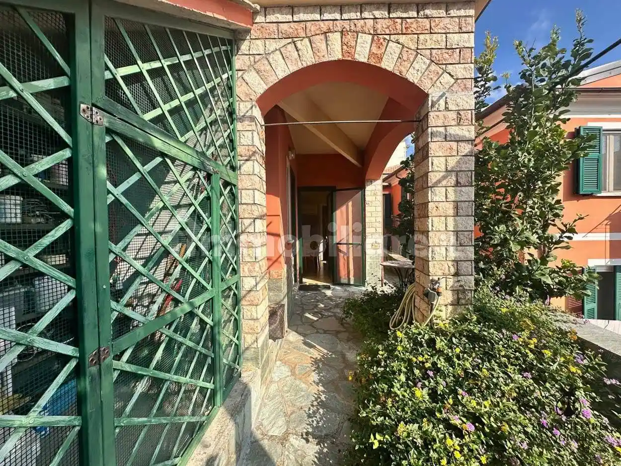 Bilocale viale Nicolò Fieschi 300, Marola - Campiglia, La Spezia - foto 2