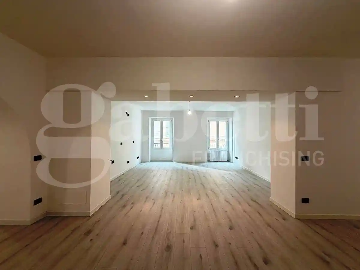 Trilocale via San Francesco D'Assisi, 10, Loggia - Garibaldi, Brescia - foto 2