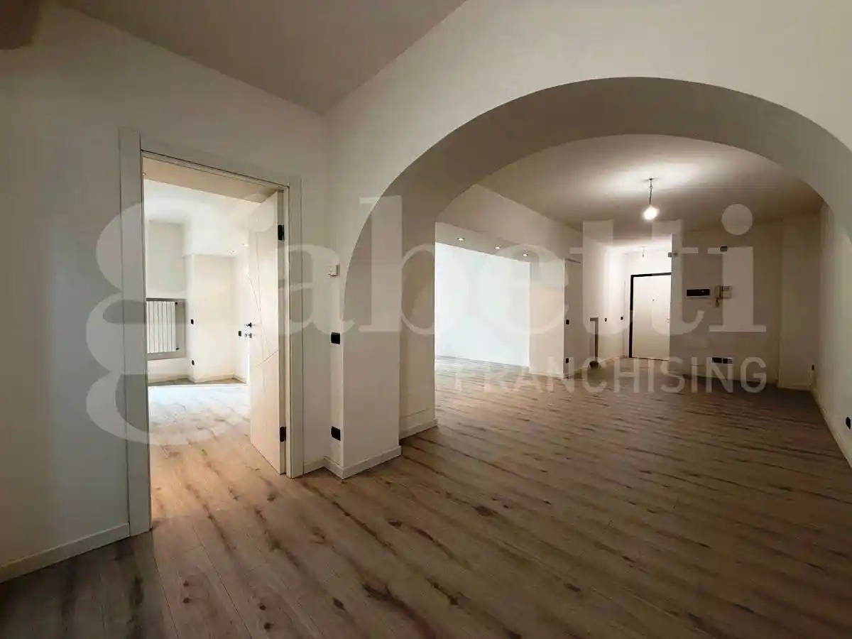 Trilocale via San Francesco D'Assisi, 10, Loggia - Garibaldi, Brescia - foto 3