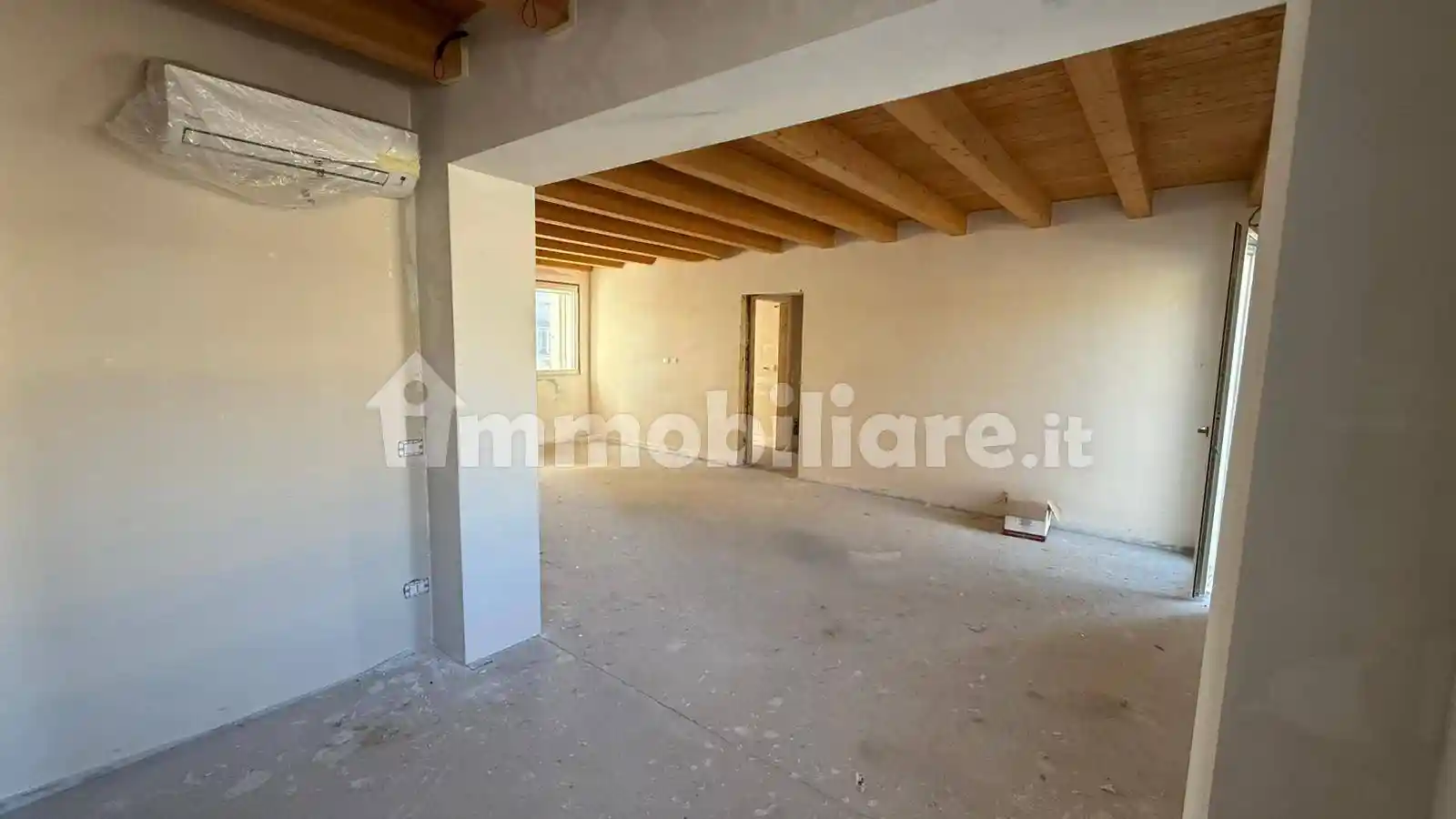 Trilocale piazza Guglielmo Marconi 60, Centro, Camponogara - foto 3