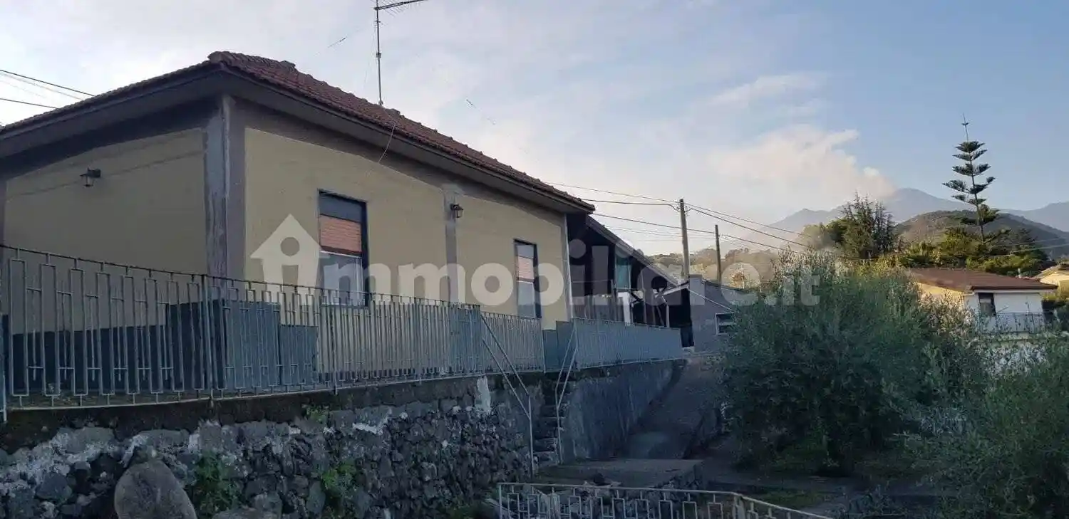 Villa in vendita a Viagrande