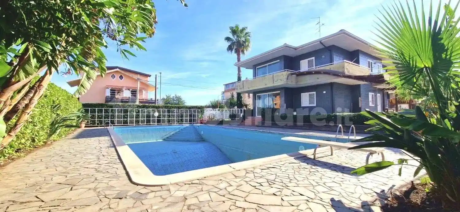 Villa in vendita a Mascalucia