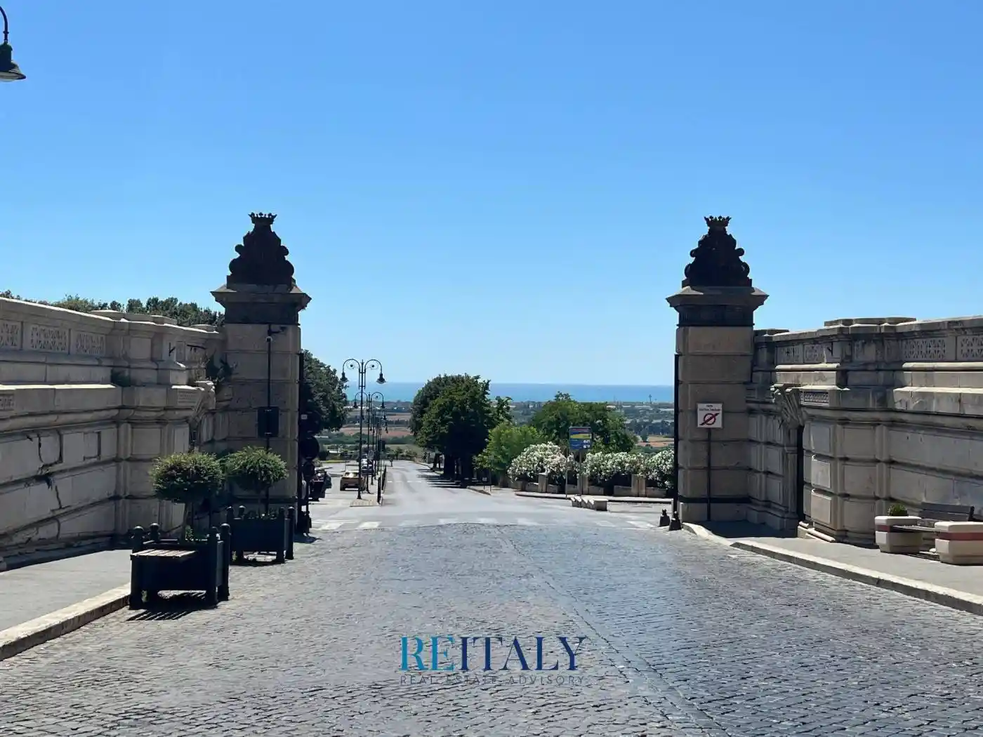 Palazzo - Edificio in Vendita - foto 2