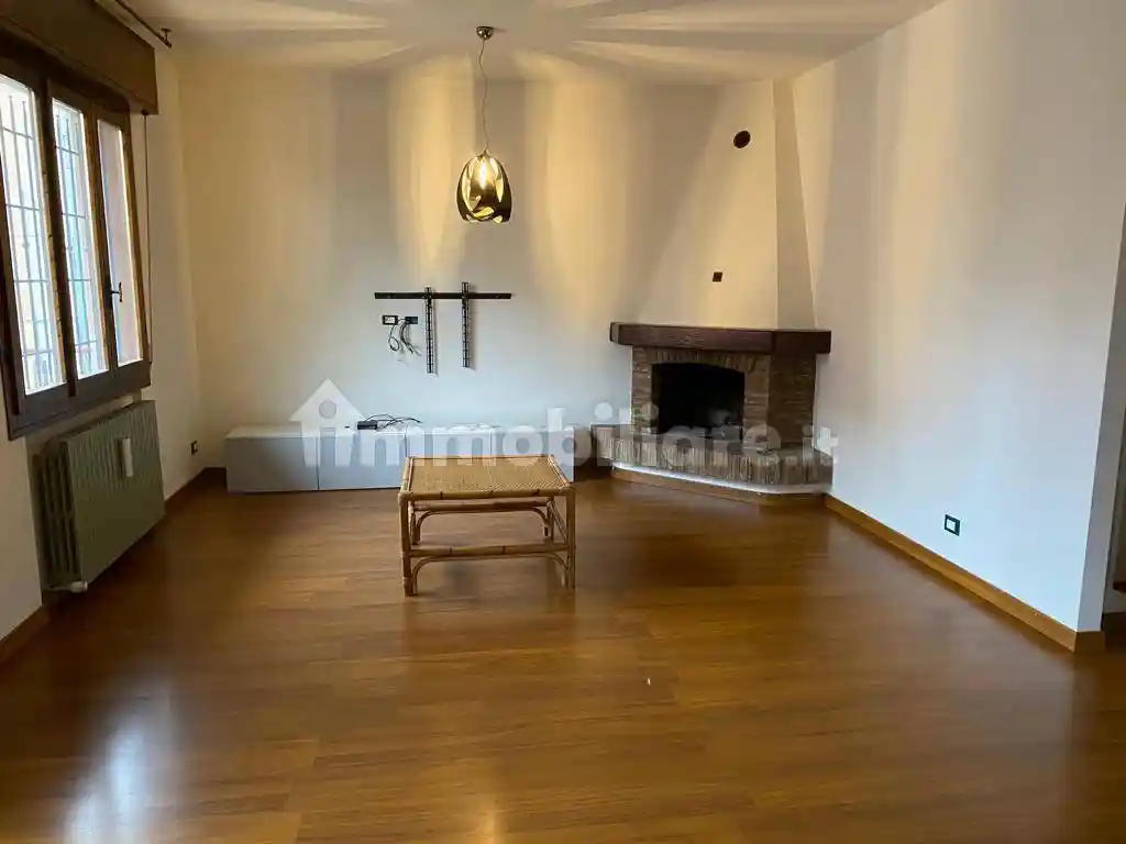 Appartamento in vendita a Modena