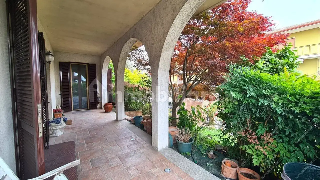 Villa in vendita a Cornegliano Laudense