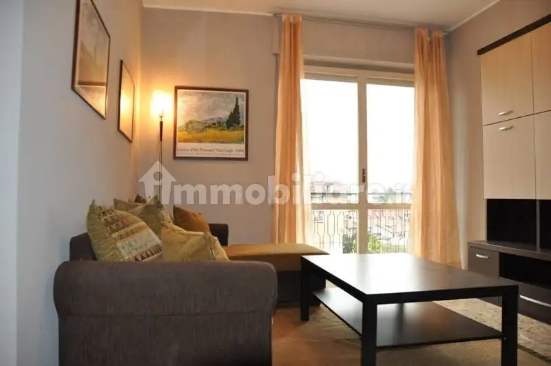 Appartamento in affitto a Arona