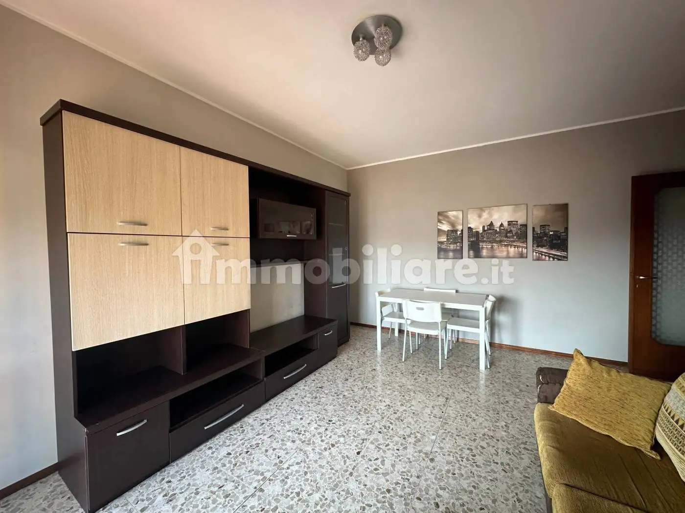 Bilocale via Vittorio Veneto 3, Centro, Arona - foto 4